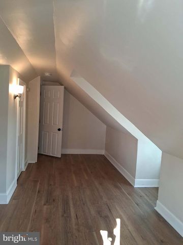 115 E 2ND ST, Moorestown, NJ 08057