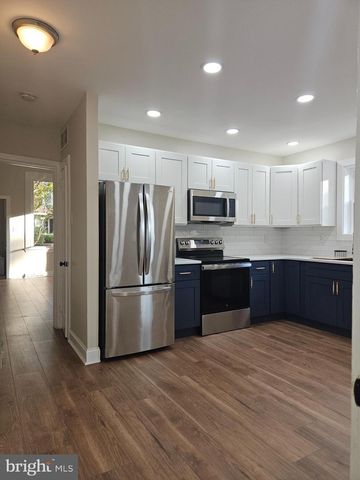 115 E 2ND ST, Moorestown, NJ 08057