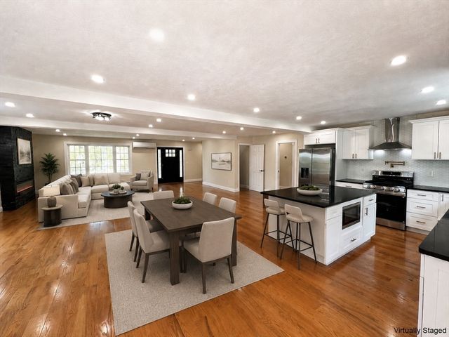 57 & 59 Pumpkin Lane, Charlton, MA 01507