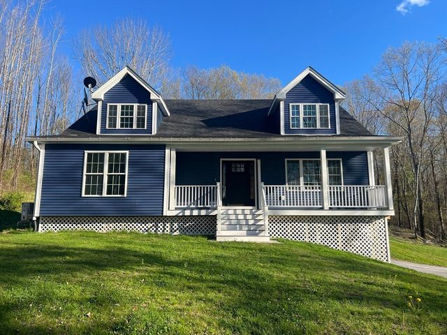 57 & 59 Pumpkin Lane, Charlton, MA 01507