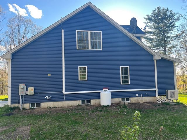 57 & 59 Pumpkin Lane, Charlton, MA 01507