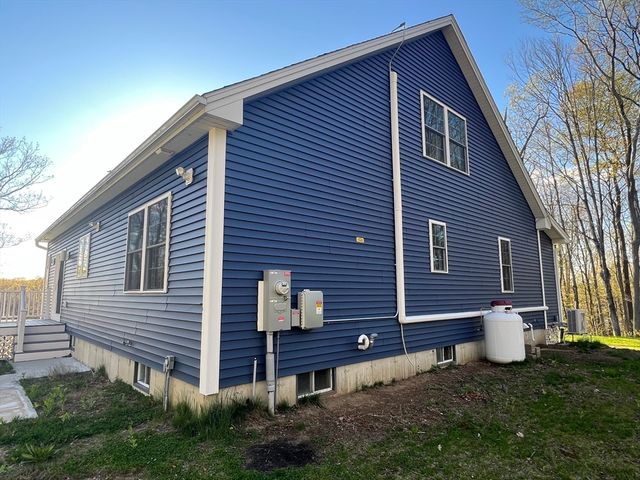 57 & 59 Pumpkin Lane, Charlton, MA 01507