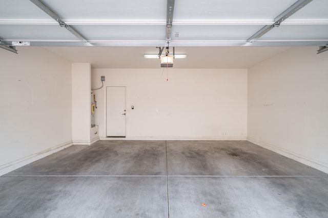 4060 E Vest Avenue, Gilbert, AZ 85295