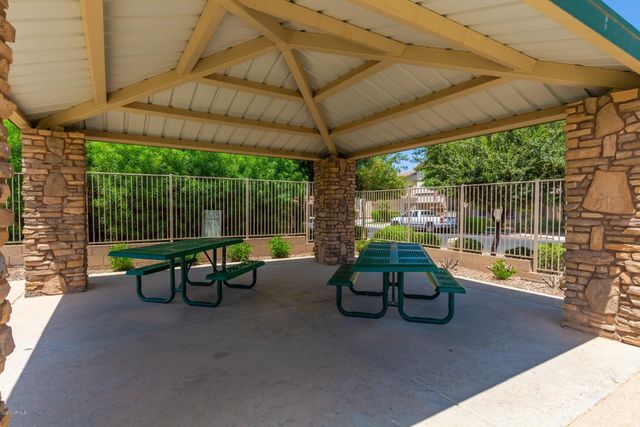 4060 E Vest Avenue, Gilbert, AZ 85295