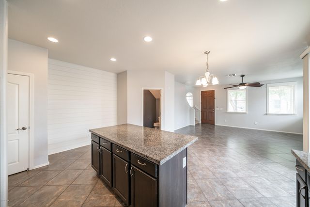4060 E Vest Avenue, Gilbert, AZ 85295