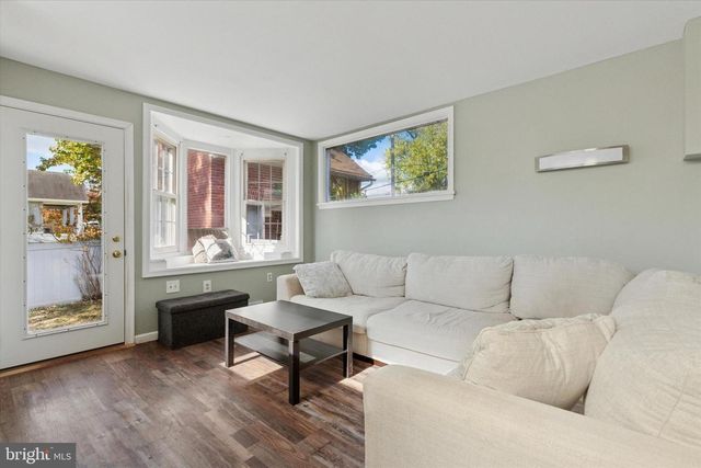 63 EDGEWOOD ST, Pottstown, PA 19464