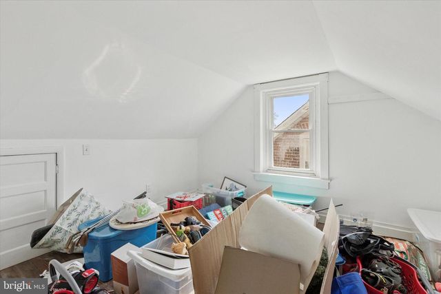 63 EDGEWOOD ST, Pottstown, PA 19464