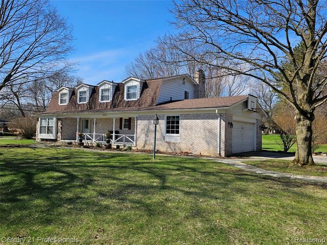 1508 Crooks Road, Rochester Hills, MI 48309