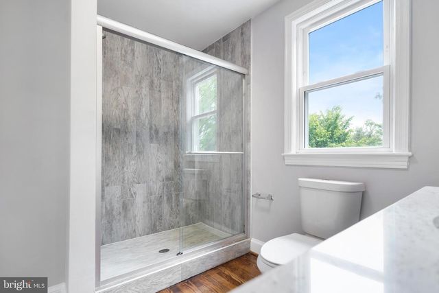 8209 FLOWER AVE, Takoma Park, MD 20912