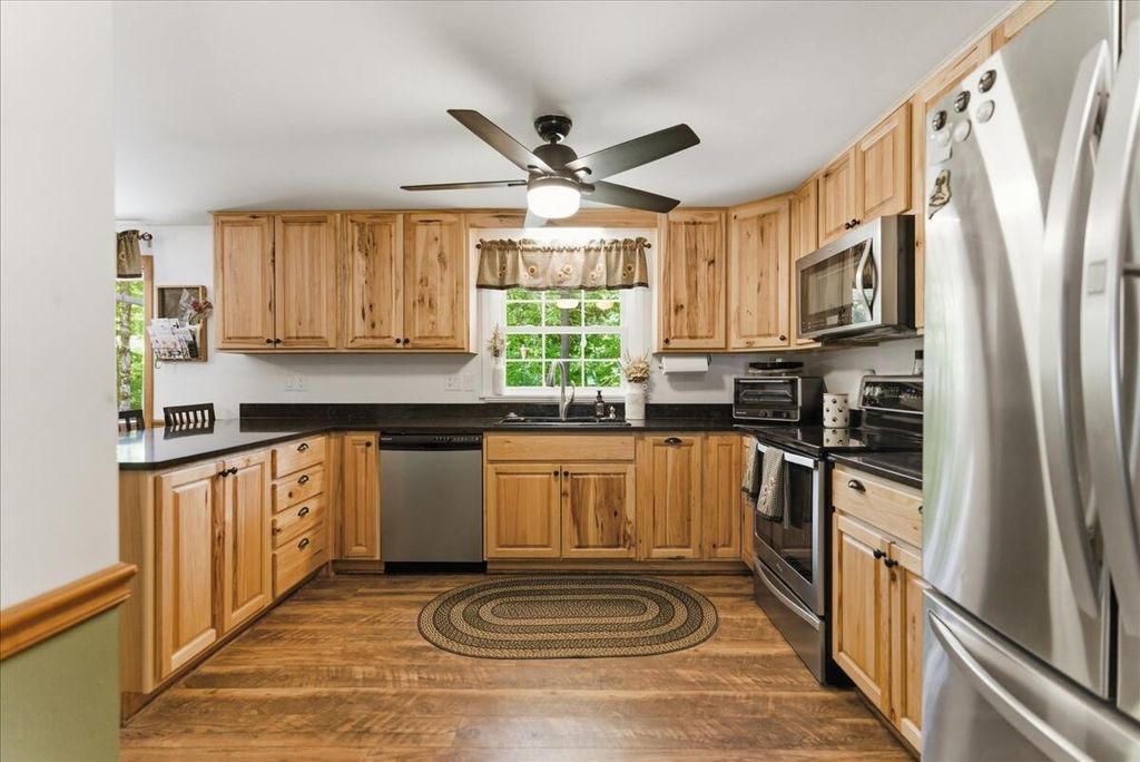 7 1st Street, Lisbon, ME 04252 — photo 3