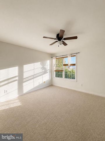 706 VANDERBILT TER SE, Leesburg, VA 20175