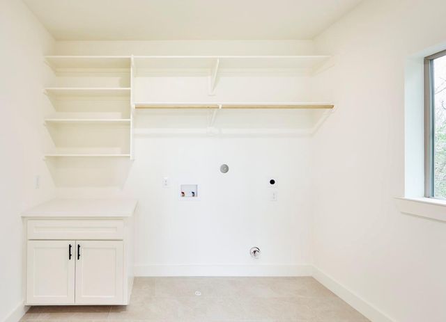 8803 Hollywood Garden Lane, Houston, TX 77080