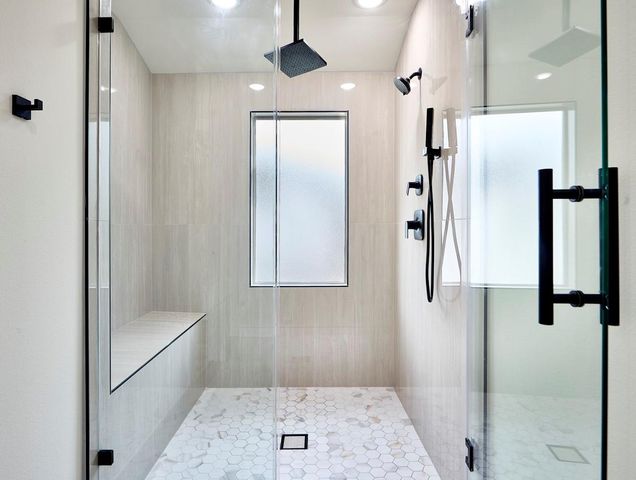 8803 Hollywood Garden Lane, Houston, TX 77080