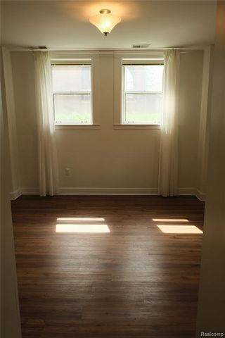 615 W Hancock Street 02, Detroit, MI 48201