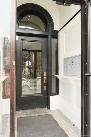 615 W Hancock Street 02, Detroit, MI 48201