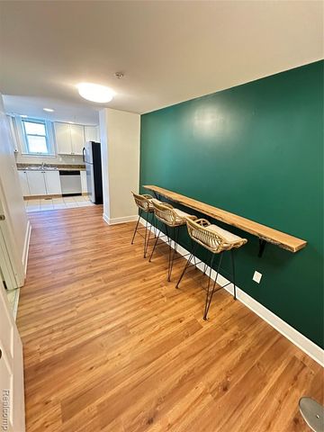 615 W Hancock Street 02, Detroit, MI 48201