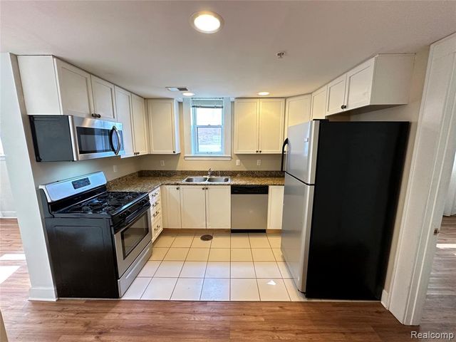 615 W Hancock Street 02, Detroit, MI 48201