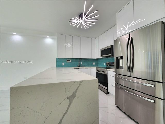 3505 S Ocean Drive 716, Hollywood, FL 33019