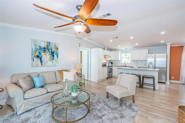 2921 DUPONT STREET S, Gulfport, FL 33707