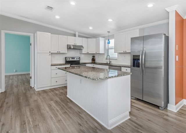 2921 DUPONT STREET S, Gulfport, FL 33707