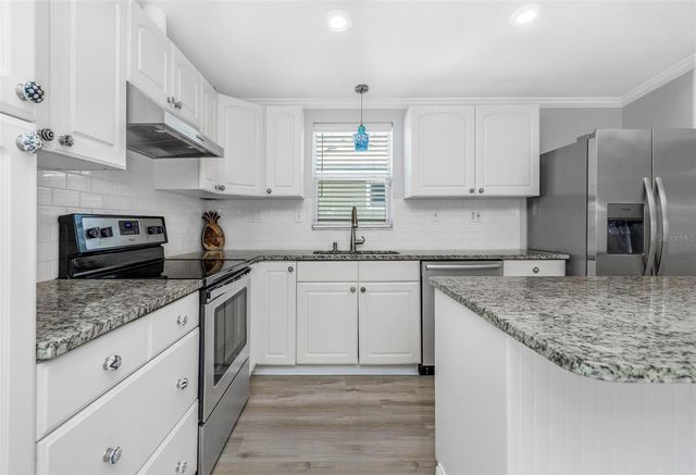 2921 DUPONT STREET S, Gulfport, FL 33707