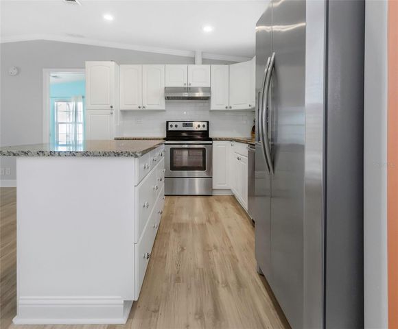 2921 DUPONT STREET S, Gulfport, FL 33707