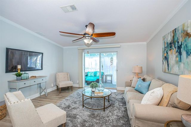 2921 DUPONT STREET S, Gulfport, FL 33707