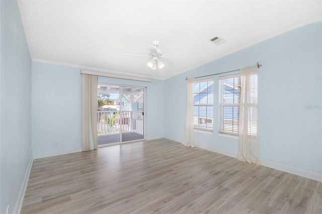 2921 DUPONT STREET S, Gulfport, FL 33707