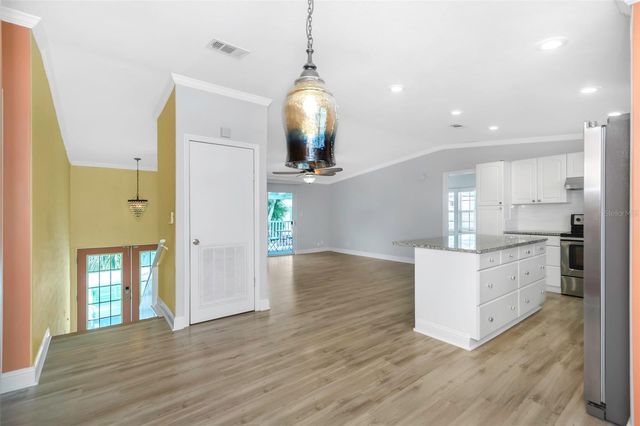 2921 DUPONT STREET S, Gulfport, FL 33707