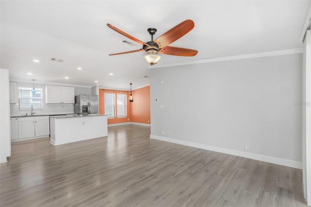 2921 DUPONT STREET S, Gulfport, FL 33707