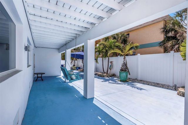 2921 DUPONT STREET S, Gulfport, FL 33707