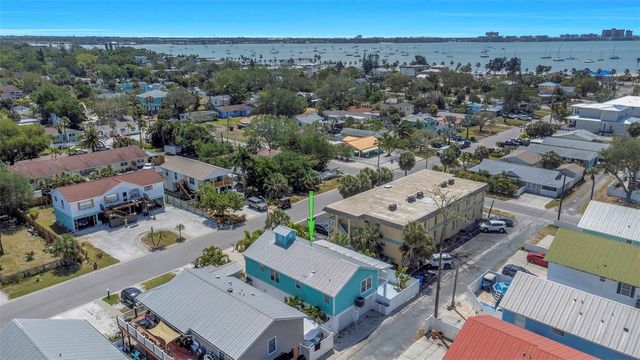 2921 DUPONT STREET S, Gulfport, FL 33707