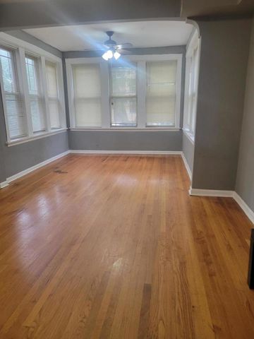 1742 W wallen Avenue, Chicago, IL 60626