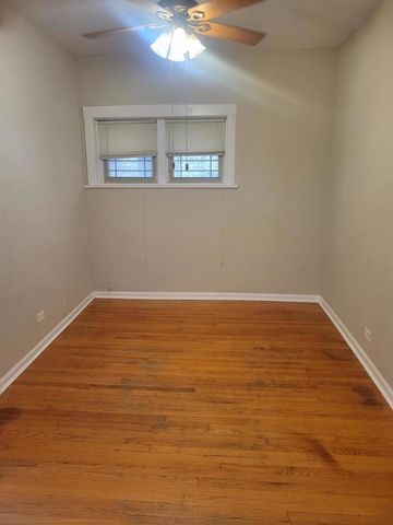 1742 W wallen Avenue, Chicago, IL 60626