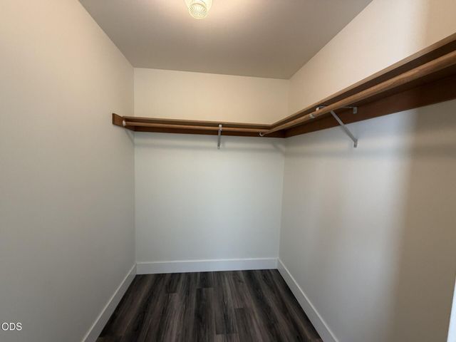 1522 NE Locksley Drive, Bend, OR 97701
