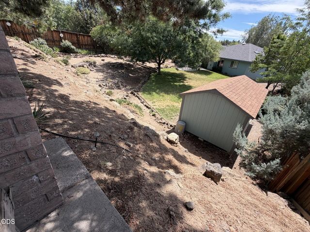 1522 NE Locksley Drive, Bend, OR 97701