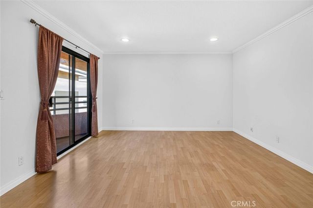 722 E Orange Grove Avenue D, Burbank, CA 91501