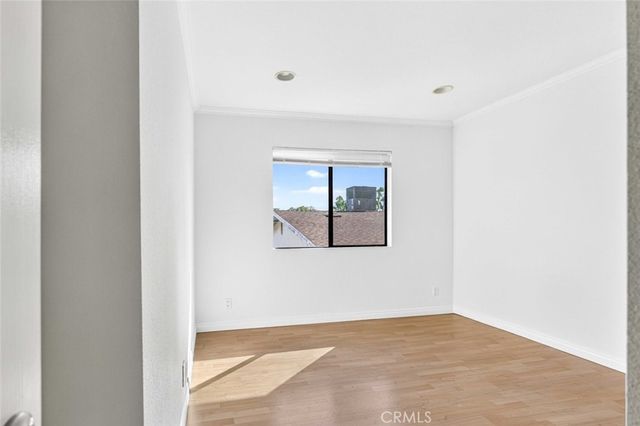 722 E Orange Grove Avenue D, Burbank, CA 91501