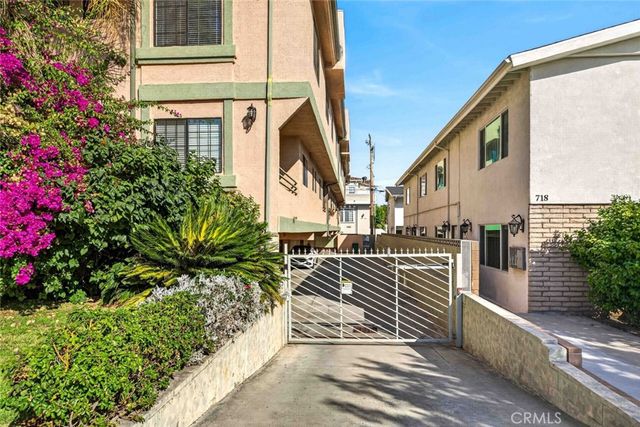 722 E Orange Grove Avenue D, Burbank, CA 91501