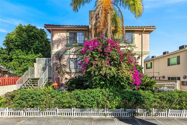 722 E Orange Grove Avenue D, Burbank, CA 91501