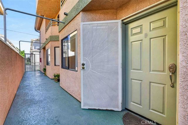 722 E Orange Grove Avenue D, Burbank, CA 91501