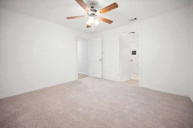 1417 Hamsted Street, Fort Worth, TX 76115