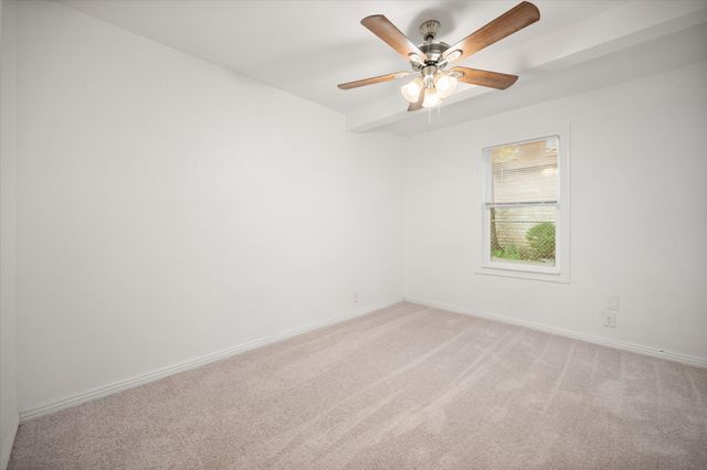 1417 Hamsted Street, Fort Worth, TX 76115