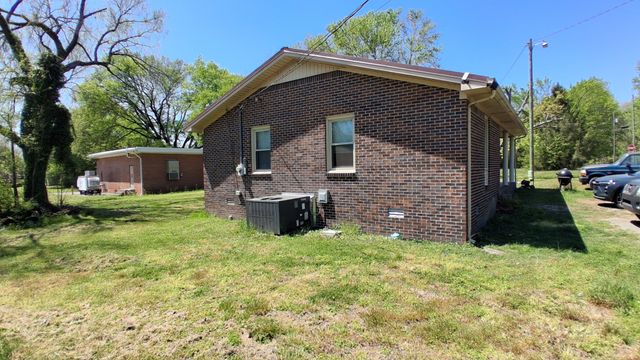 3 Old Gin Rd, Flintville, TN 37335