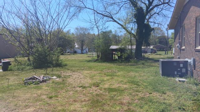 3 Old Gin Rd, Flintville, TN 37335