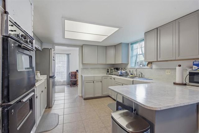 4711 E Greenfield Circle, Lake Charles, LA 70605