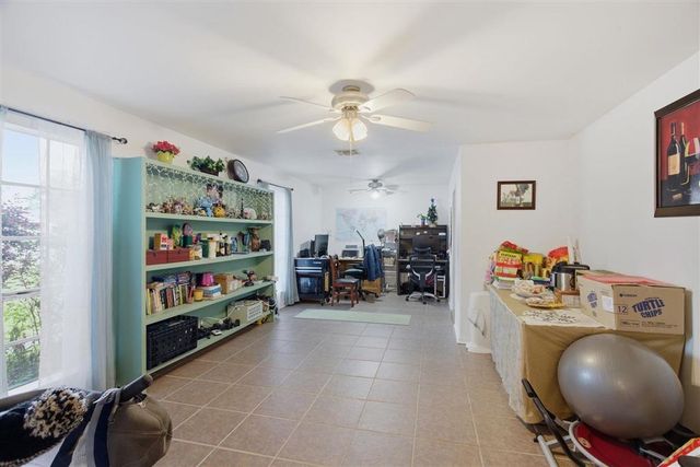 4711 E Greenfield Circle, Lake Charles, LA 70605