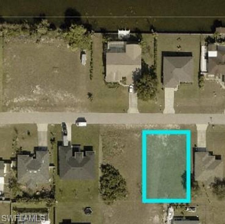 1014 NW 8th TER, Cape Coral, FL 33993
