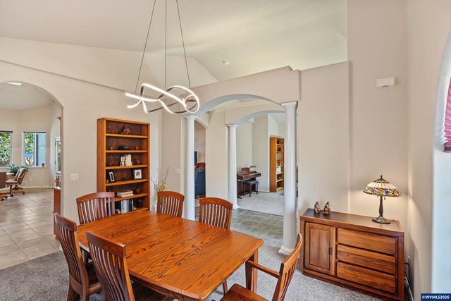 2121 North Albany Rd NW, Albany, OR 97321
