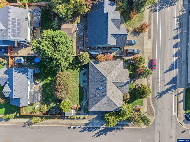 2121 North Albany Rd NW, Albany, OR 97321